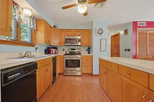 1634 Drift Rd, Westport, MA 02790 - Photo 18