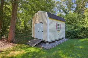 1634 Drift Rd, Westport, MA 02790 - Photo 40