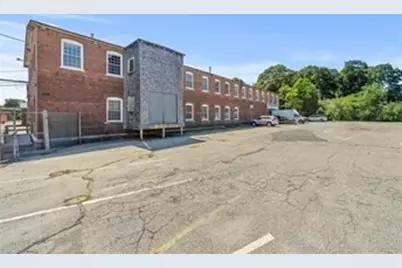 144 West Brittannia St #21A, Taunton, MA 02780 - Photo 2
