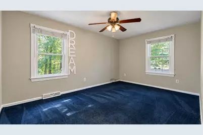 5 Glenwood Cir, Attleboro, MA 02703 - Photo 12