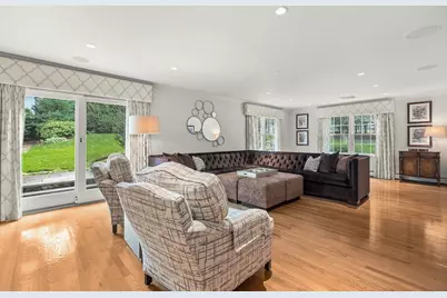 65 Crocker Road, Medford, MA 02155 - Photo 8