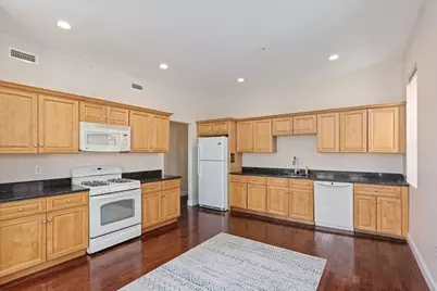 24 Washington St #301, Haverhill, MA 01832 - Photo 2