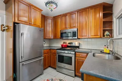 122 Austin St, Newton, MA 02460 - Photo 14