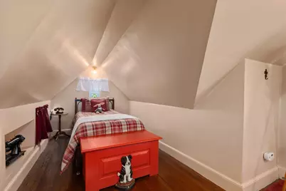 122 Austin St, Newton, MA 02460 - Photo 22