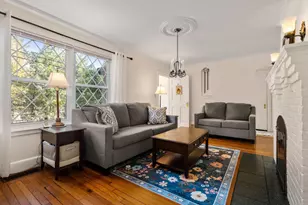 122 Austin St, Newton, MA 02460 - Photo 2