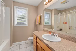 109 Appleton St, Springfield, MA 01108 - Photo 22