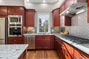 47 High St, Newton, MA 02464 - Photo 4