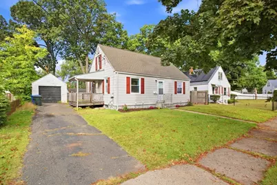 62 Haumont Ter, Springfield, MA 01104 - Photo 2