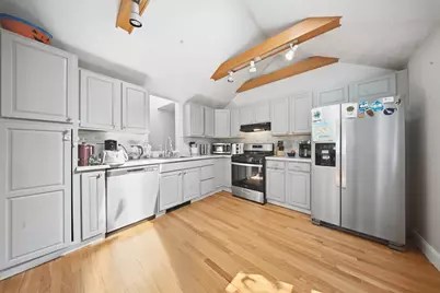 128 Howe St, Marlborough, MA 01752 - Photo 18