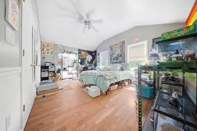 128 Howe St, Marlborough, MA 01752 - Photo 32