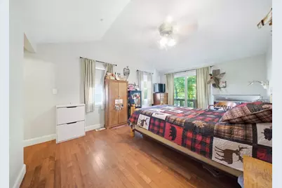 128 Howe St, Marlborough, MA 01752 - Photo 28