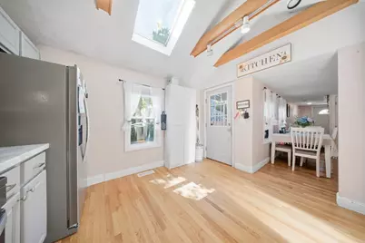 128 Howe St, Marlborough, MA 01752 - Photo 20