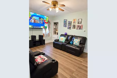 6 Delaware St, Worcester, MA 01603 - Photo 6