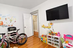 6 Delaware St, Worcester, MA 01603 - Photo 8