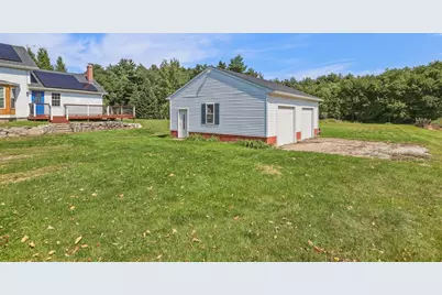 121 S. Washington Street, Belchertown, MA 01007 - Photo 10