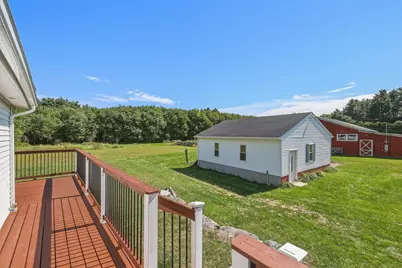 121 S. Washington Street, Belchertown, MA 01007 - Photo 6