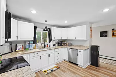 93 Washburn Street, Taunton, MA 02780 - Photo 10