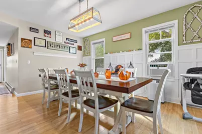 93 Washburn Street, Taunton, MA 02780 - Photo 12