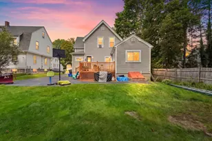 93 Washburn St, Taunton, MA 02780 - Photo 4