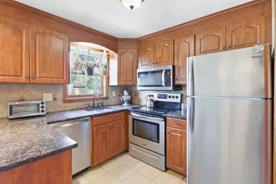 97 Forest #2, Lowell, MA 01851 - Photo 12