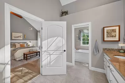 155 Blackstone St, Bellingham, MA 02019 - Photo 32