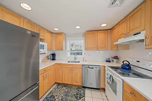 70 Coburn St, Hull, MA 02045 - Photo 10