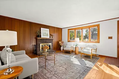56 Skilton Ln, Burlington, MA 01803 - Photo 2