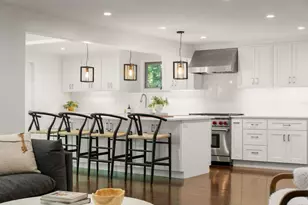 20 Blueberry Hill Rd, Weston, MA 02493 - Photo 10
