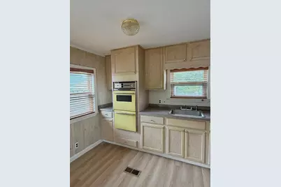 252 Newbury St #58, Peabody, MA 01960 - Photo 10