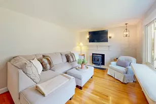 3 Remsen Ave, Medfield, MA 02052 - Photo 10