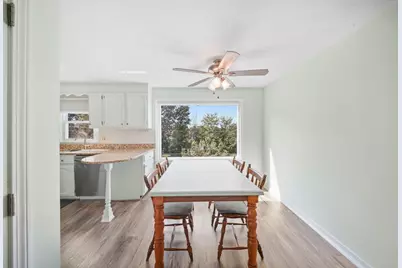 106 Park Ave W #D5, Lowell, MA 01852 - Photo 8