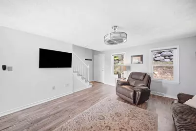 106 Park Ave W #D5, Lowell, MA 01852 - Photo 6
