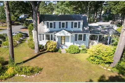 78 Hathaway St, Wareham, MA 02571 - Photo 1