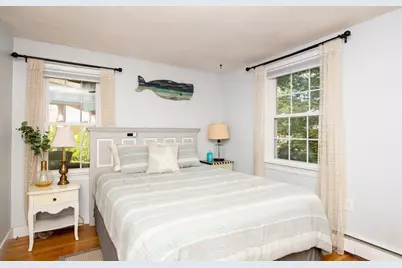 78 Hathaway St, Wareham, MA 02571 - Photo 20