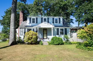 78 Hathaway St, Wareham, MA 02571 - Photo 2