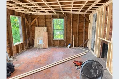 47 Elm St, North Brookfield, MA 01535 - Photo 4