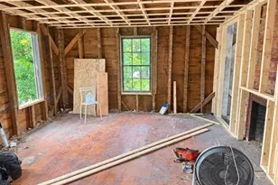 47 Elm St, North Brookfield, MA 01535 - Photo 4