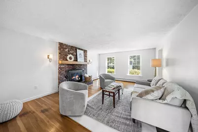8 Lantern Ln, Shrewsbury, MA 01545 - Photo 8