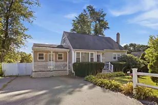 1259 Shawsheen St, Tewksbury, MA 01810 - Photo 1