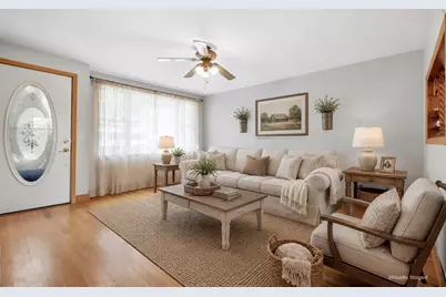 1259 Shawsheen St, Tewksbury, MA 01810 - Photo 4