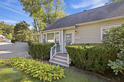 1259 Shawsheen St, Tewksbury, MA 01810 - Photo 2