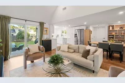 14 Essex Road, Sharon, MA 02067 - Photo 4