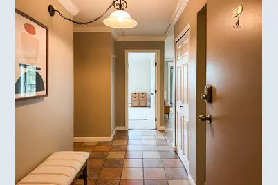 80 N Warren St #37, Woburn, MA 01801 - Photo 2