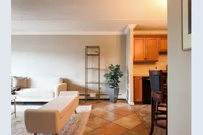 80 N Warren St #37, Woburn, MA 01801 - Photo 6