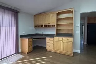 41 Hathaway Ave, Beverly, MA 01915 - Photo 10