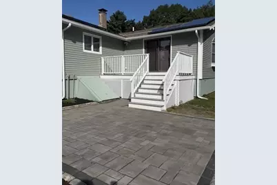 41 Hathaway Ave, Beverly, MA 01915 - Photo 14
