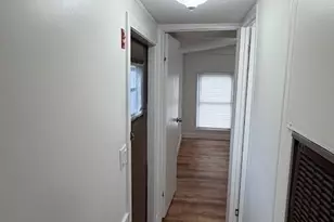 557 SW Cutoff, Worcester, MA 01607 - Photo 6