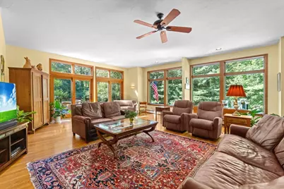 53 Green Ln, Sherborn, MA 01770 - Photo 4