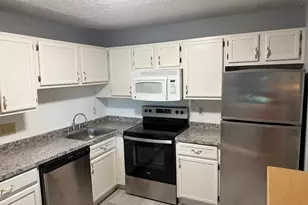491 W Central St, Franklin, MA 02038 - Photo 8
