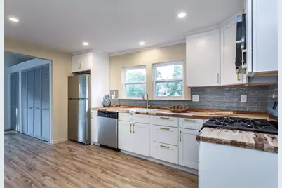 13 Datewood St, Wareham, MA 02571 - Photo 14